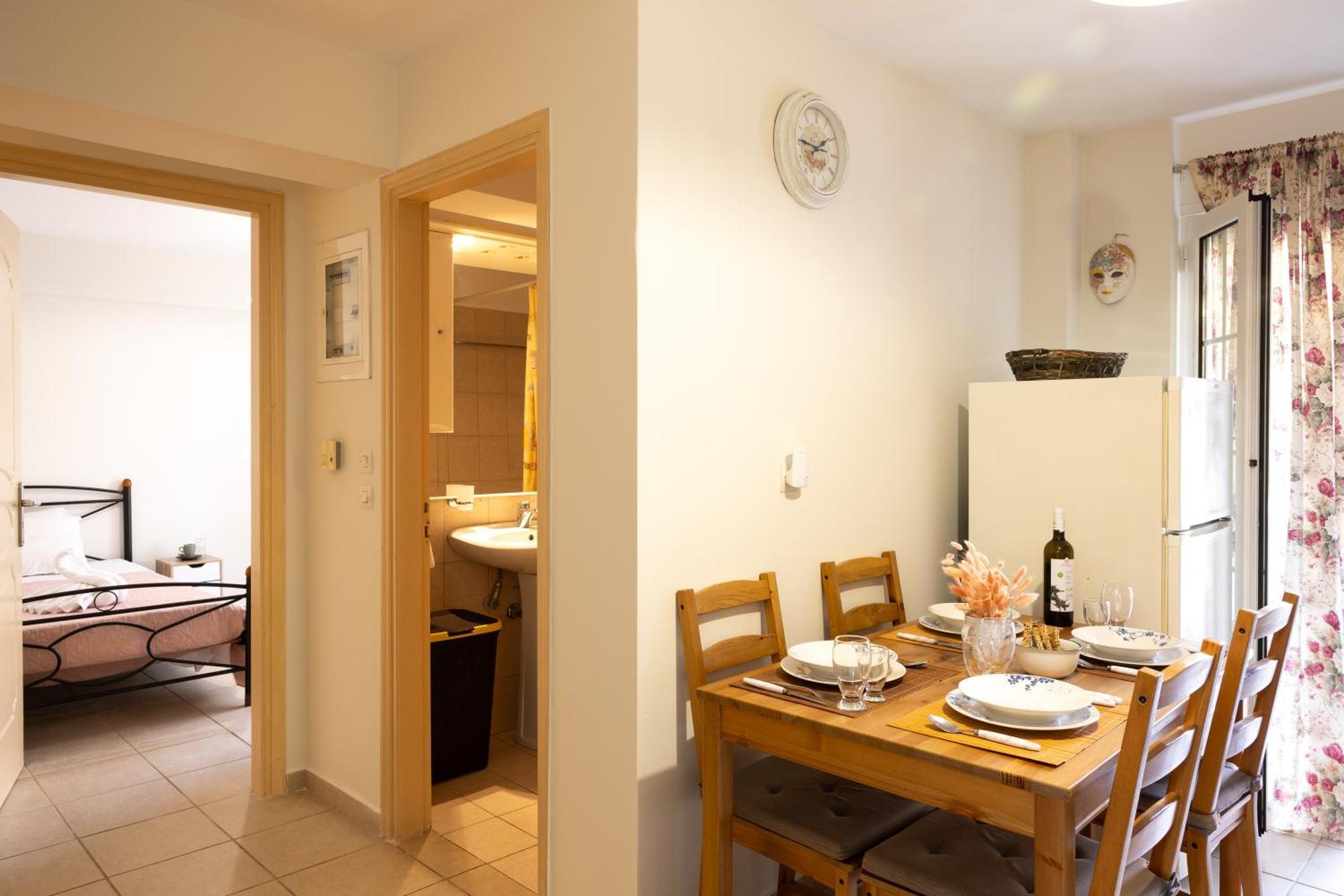 Pavlos Apartments Argostoli  Eksteriør billede